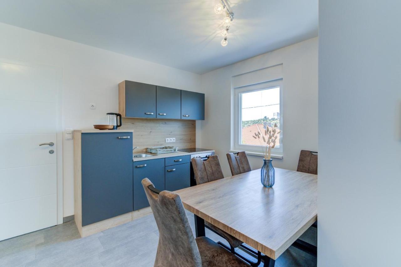 Damar Apartmani Сен Екстериор снимка