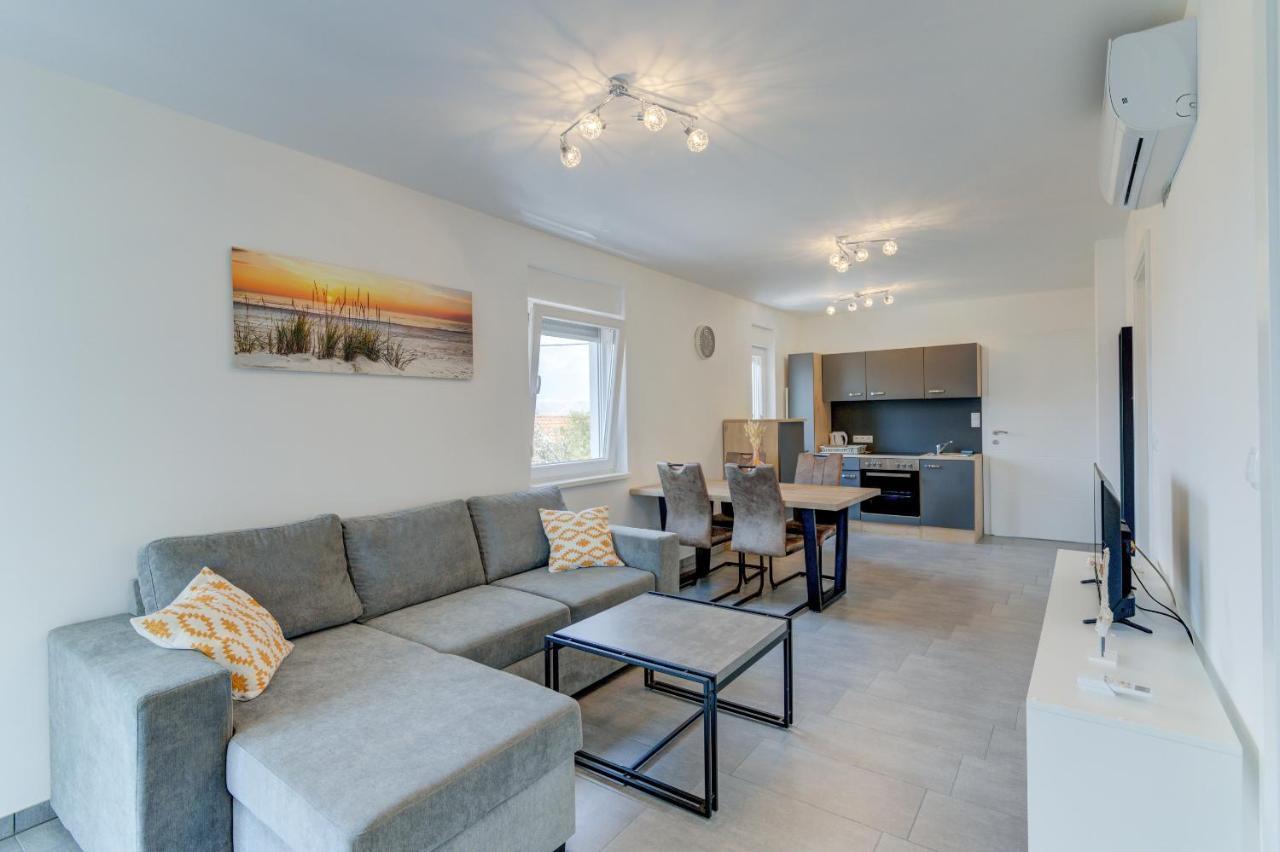Damar Apartmani Сен Екстериор снимка