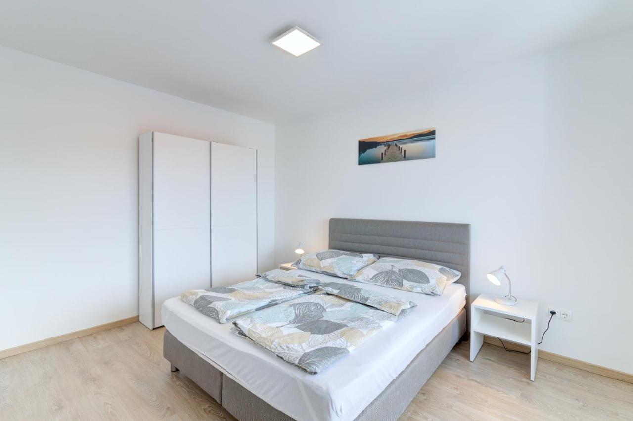 Damar Apartmani Сен Екстериор снимка